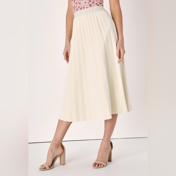 Lulus Pleat Cute Ivory Vegan Leather Pleated Midi Skirt White - Picture 2 of 6